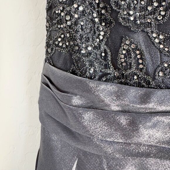 La Femme 26447 Two Tone Satin A-Line V-Neck Gown Platinum Silver Gray - Picture 12 of 16